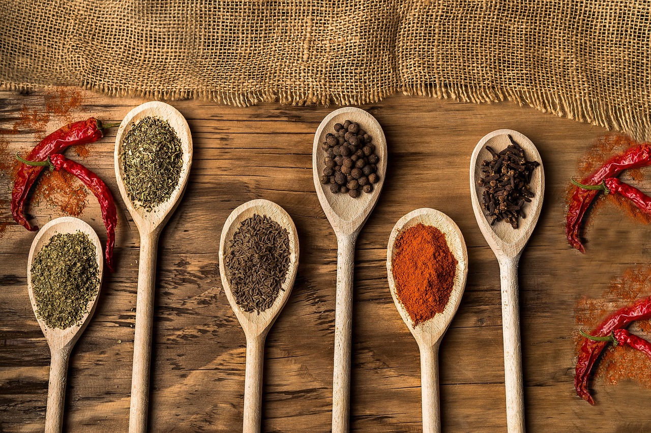 Cloves, Cardamom, Cinnamon, Turmeric Hygienically dried, sorted, and ground